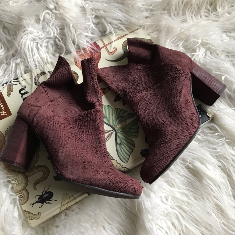 Seychelles Burgundy Textured Boots